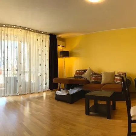 Coralia Apartmán Mamaia